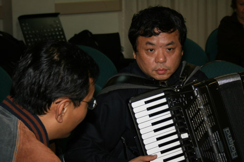 Seminar and Workshop by Chinese Roland instrument authority Prof. Jingbai Zhu, accordion tutor at Tianjin University.