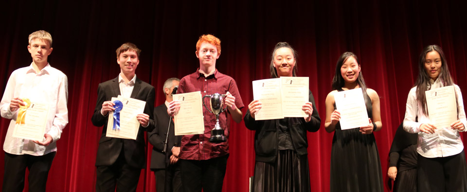 Tim Sinyakov, Adam Perry, Ben Drury, Annabelle Ding, Melinda Wang, Sitong Li.