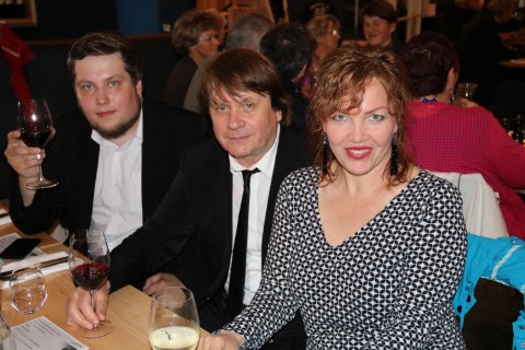 Nikita Batalov (double bass), Konstantin Korchagin (guitar), and Olga Perfentyeva 