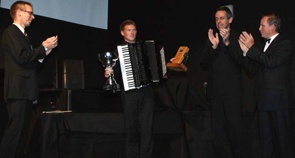 Coupe Mondiale Winner Grayson Masefield with CIA General Secretary Kimmo Mattila (Finland), 