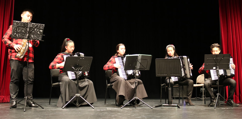 Ave Accordeon
