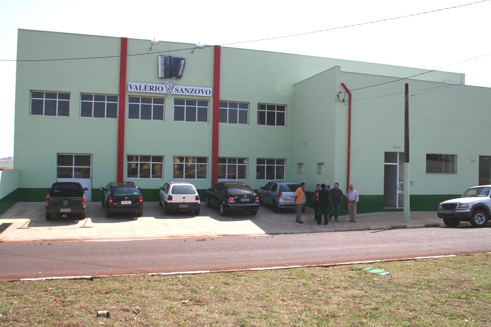 Valério & Sanzovo Accordion Factory, Brazil