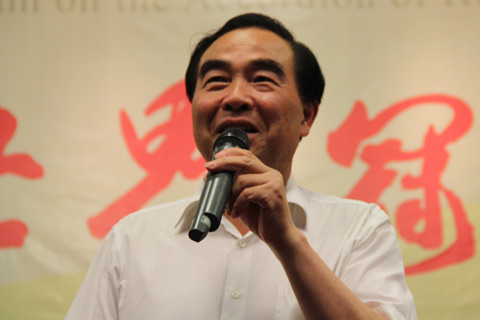 Headmaster Gu Qingyu