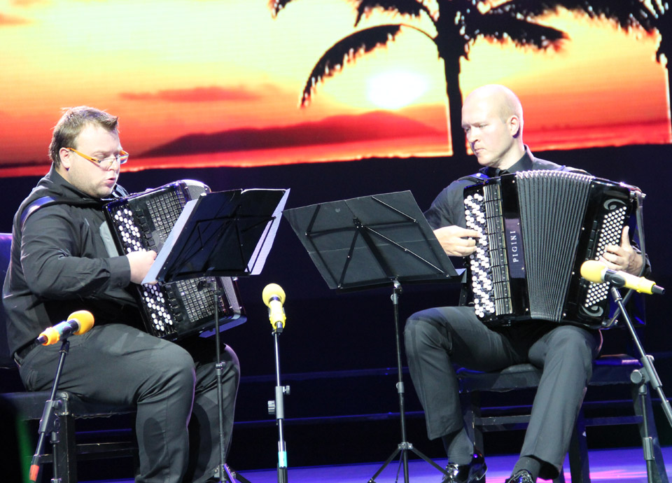 "Harmonium Duo" of Hubert Giziewski and Rafal Grzaka (Poland)