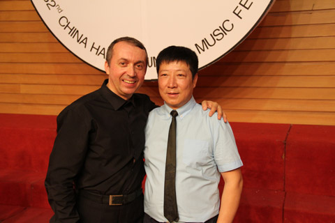 Yuri Shishkin and Prof Wang Hongyu