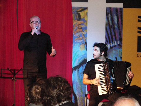 Vincenzo Abbracciante with singer Giorgo Delre