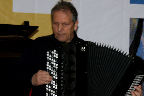 Razhap Vadutov (Russia)