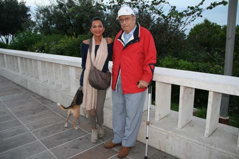 Daniela Pierantoni with 94 year old oncle of her husband Mario Moreschi