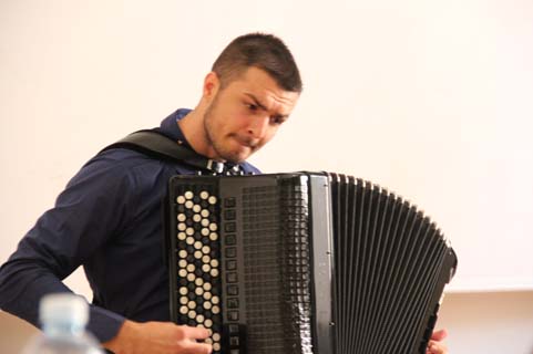 Mladen Vukmir (Serbia)