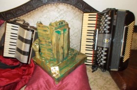 accordion monument