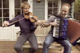 Adam Sutherland (violin) & John Somerville (accordion)