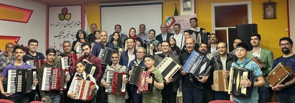 Iran accordionists