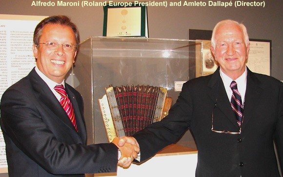 Alfredo Maroni (Roland Europe President) and Amleto Dallapé (Director)