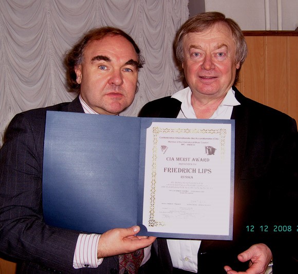CIA Vice-President Herbert Scheibenreif and Friedrich Lips, CIA Merit Award, presented Moscow, December 2008