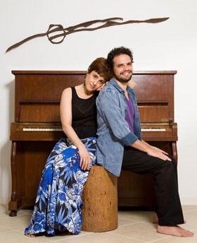 Marcelo Caldi and vocalist Soraya Ravenie