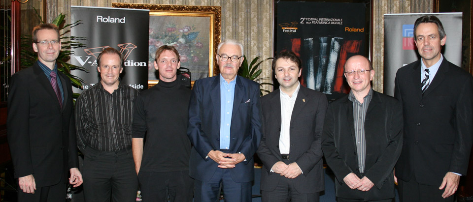 Roland V-Accordion Jury members, left to right: Kimmo Mattila (Finland), Raymond Bodell (UK), Frederic Deschamps (France), Lech Puchnowski (Poland), Wolfgang Russ (Germany), Kevin Friedrich (USA).
