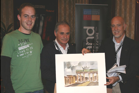 Presented by Sandro Mori and Lugi Bruti to Matthias Bender (Germany).