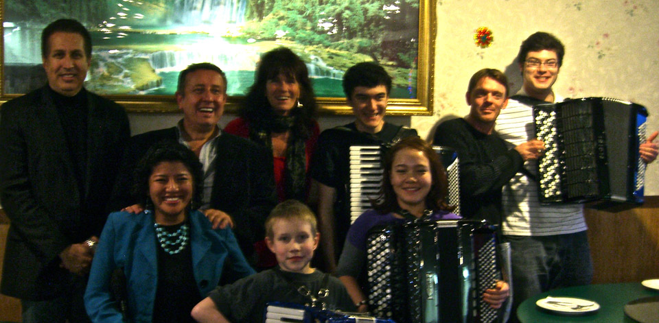 Back Left to Right: Gilberto Reyes (Hohner Product Manager USA), Neil Moore (Simply Music), Kathleen Falco, Gabriel Soileau, Frederic Deschamps, Yev Nosov