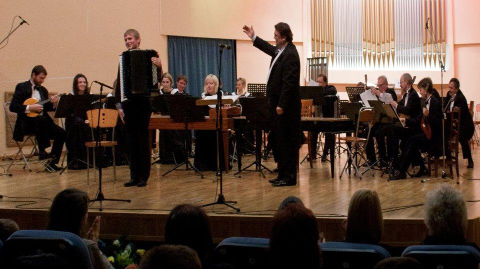 Alexander Veretennikov and Rossija Ensemble conducted by Dmitry Dmitrienko