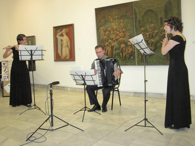Biljana Kamceva (flute), Filip Stamevski and Kanita Aliu (flute).