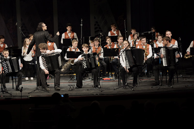 The winners of "Accordeon plus" with the Children's Jazz-band of Rostov jazz-school.