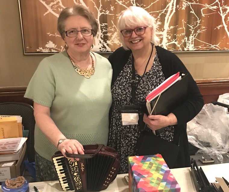 Joanna Arnold Darrow, Dee Langley