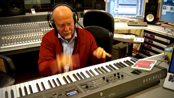 Luigi Bruti playing VIVO