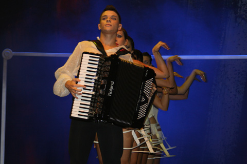 dancers with accordion