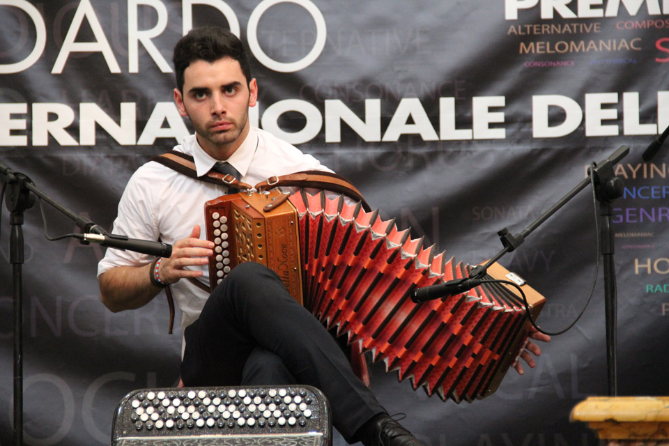 Marco Pomanti and the Feat Ethnic Group